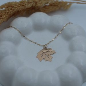 آویز زنانه برگ پاییزی